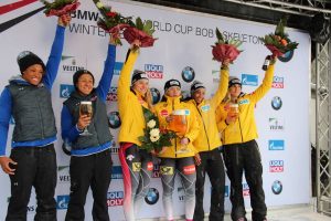 Flower Ceremony der Zweierbob Damen